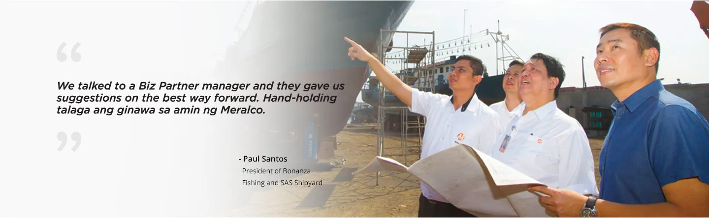 Navotas representatives discuss a project.