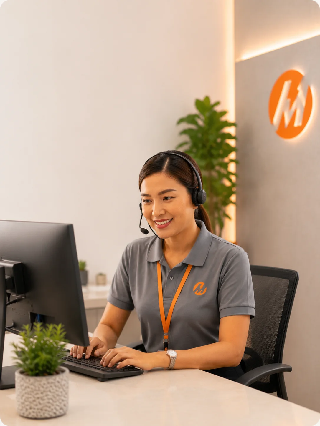 A business customer accesses an online Meralco account service.