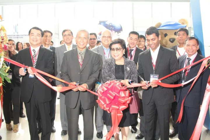 Philippine Semiconductor and Electronics Convention and Exhibition 2013 — photo gallery-1-0