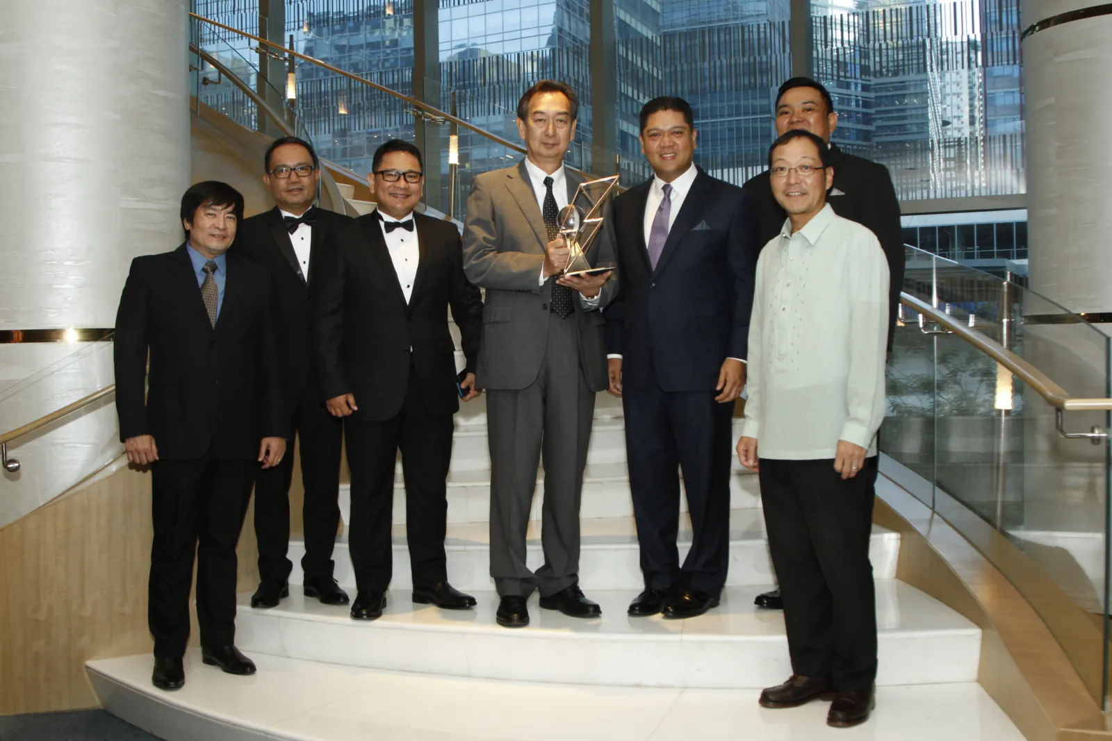 7th Meralco Luminaries Awards Night (2018) Part 4 — photo download-64