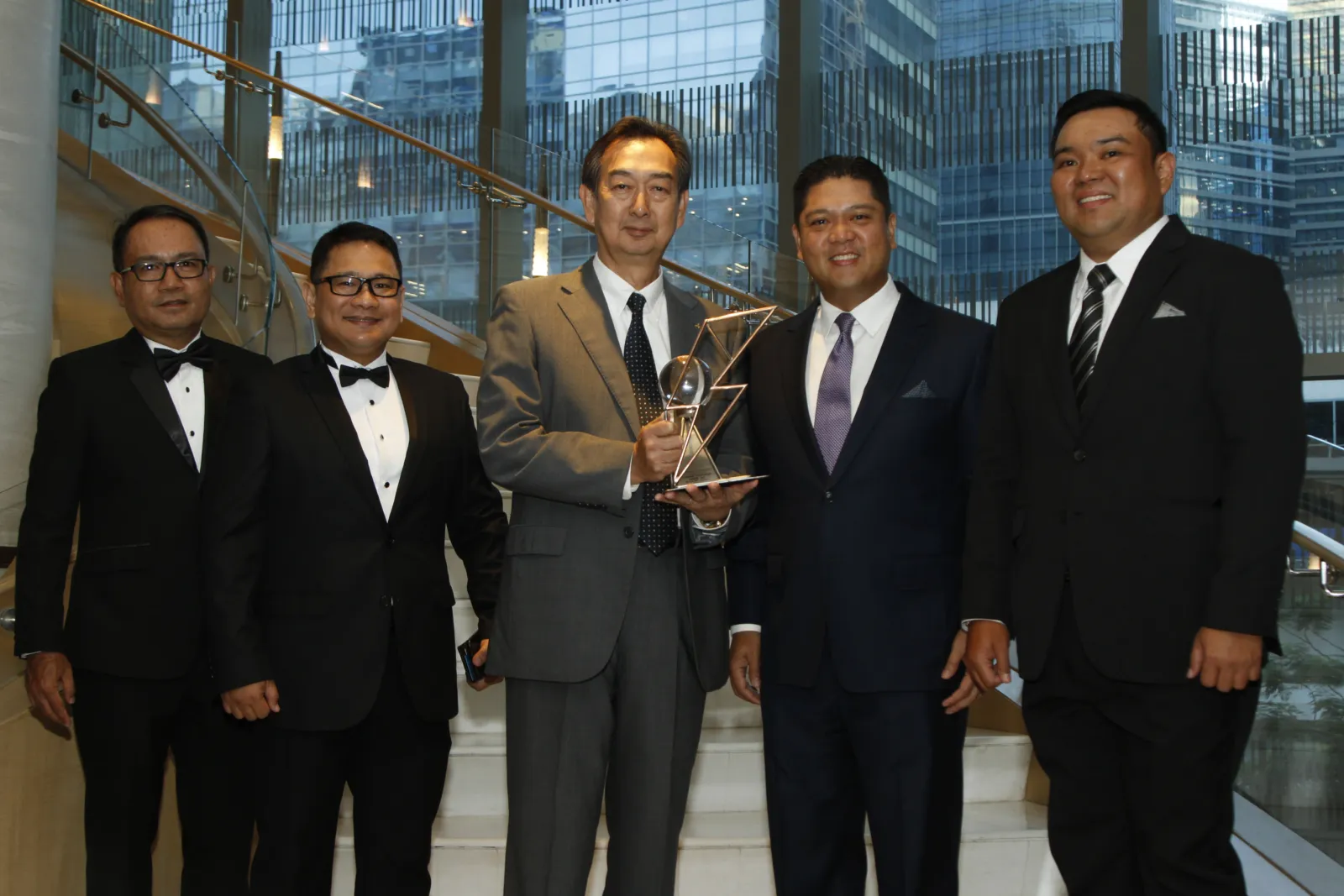 7th Meralco Luminaries Awards Night (2018) Part 4 — photo download-65