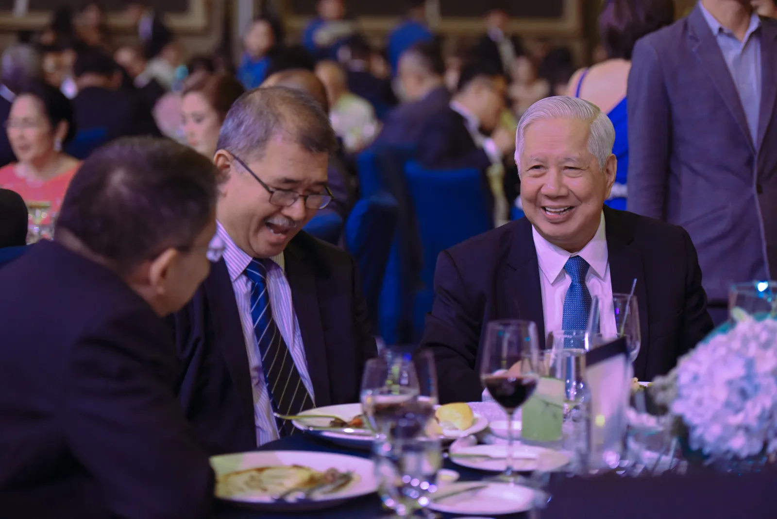 7th Meralco Luminaries Awards Night (2018) — photo download-117