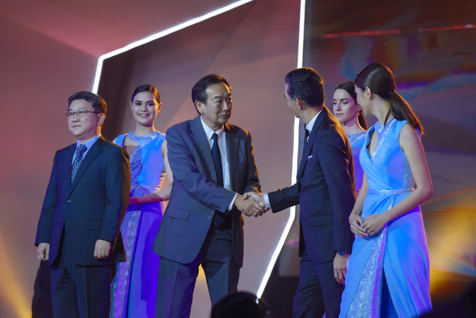 7th Meralco Luminaries Awards Night (2018) Part 2 — photo download-15