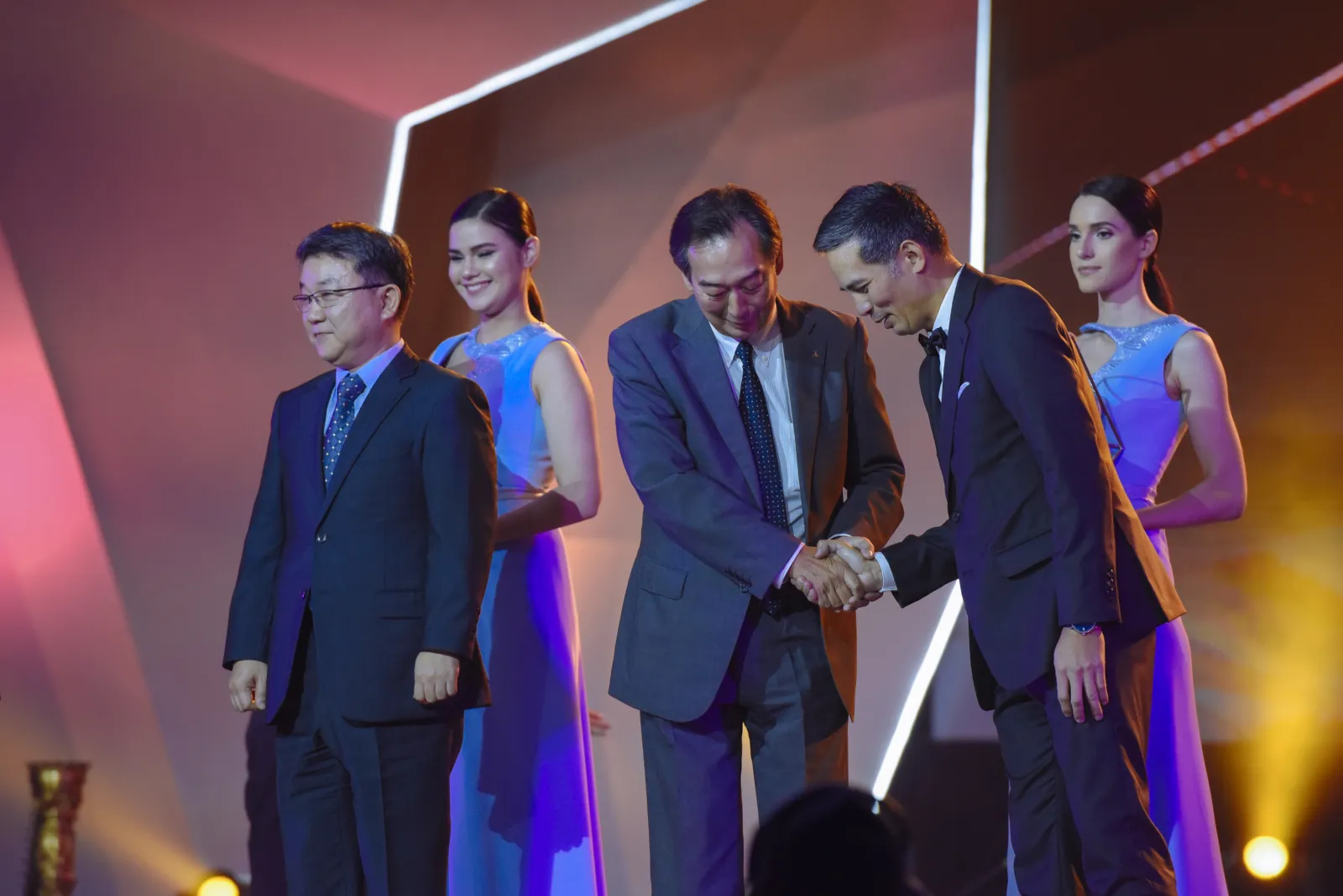 7th Meralco Luminaries Awards Night (2018) Part 2 — photo download-16