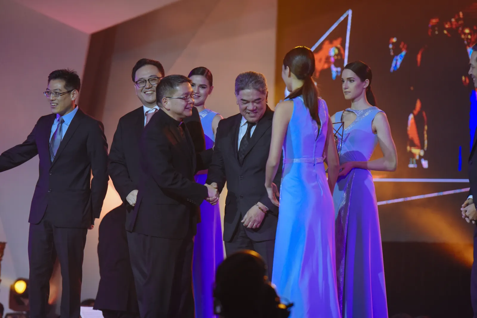 7th Meralco Luminaries Awards Night (2018) Part 2 — photo download-19