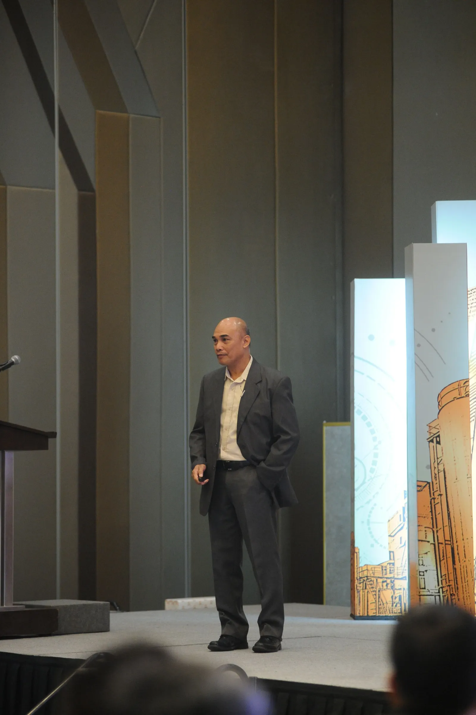 Power Up Forum – Gearing Up for the EE&C Law (August 15, 2019) — photo download-40