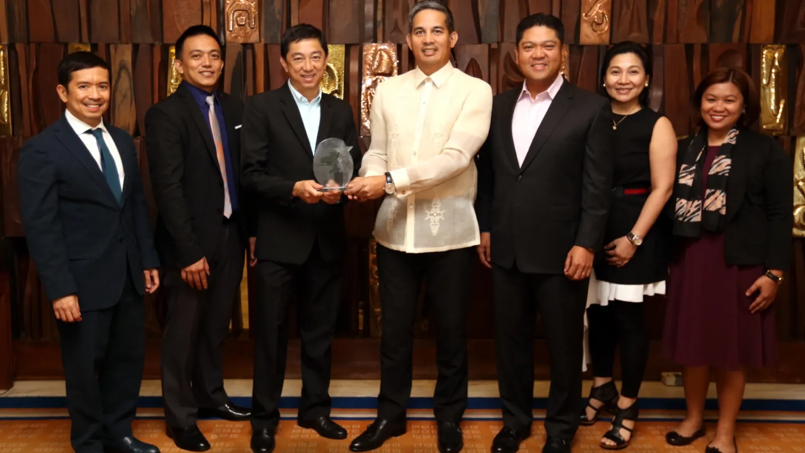 Meralco bests Asian Utilities