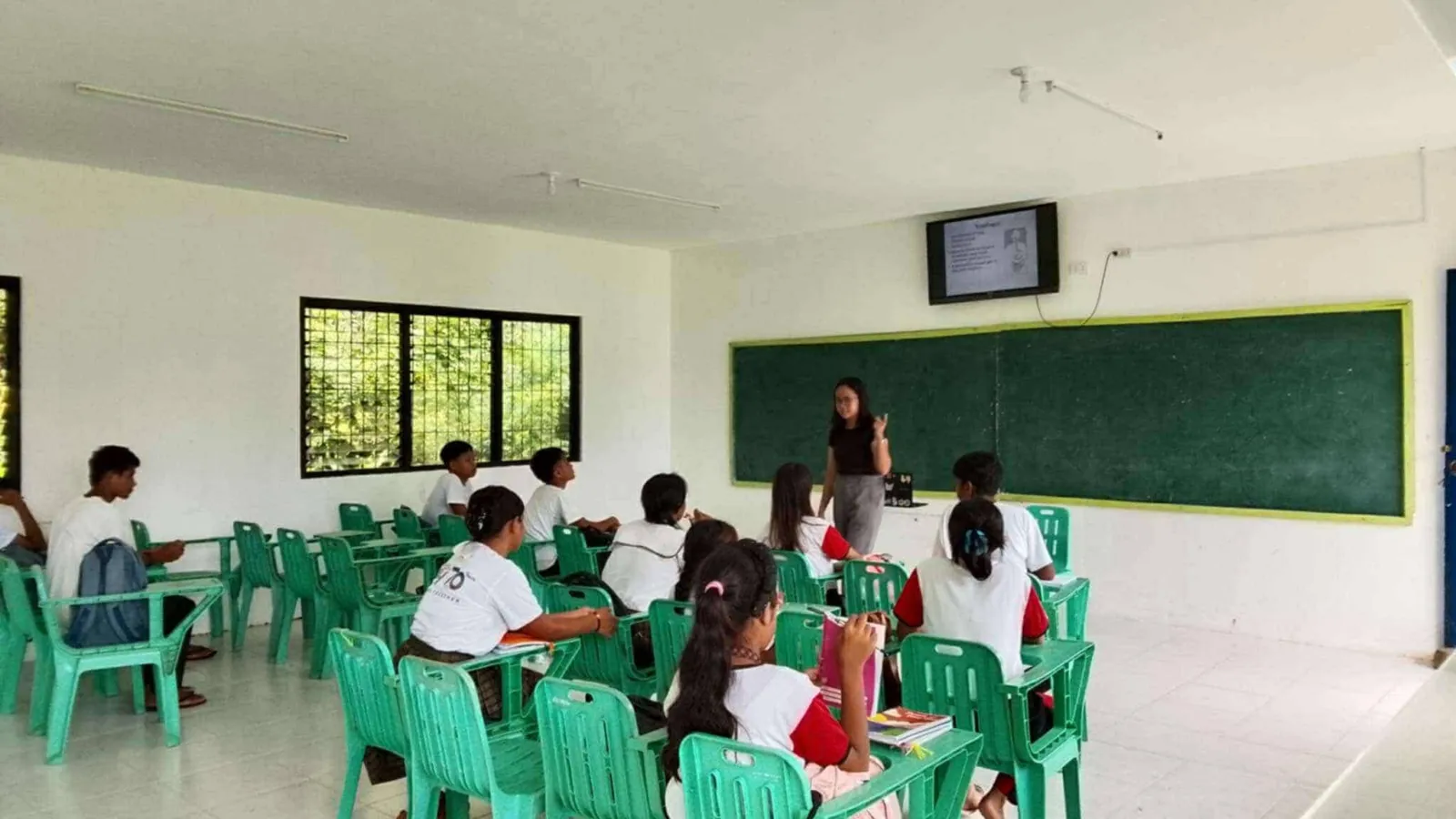 OMF Energizes Four Schools in Mauban, Quezon
